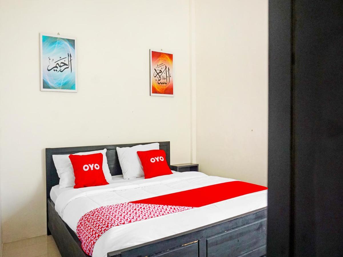 Oyo 91412 Ameera Inn Syariah جاكرتا المظهر الخارجي الصورة